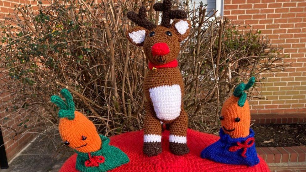 Knitted characters