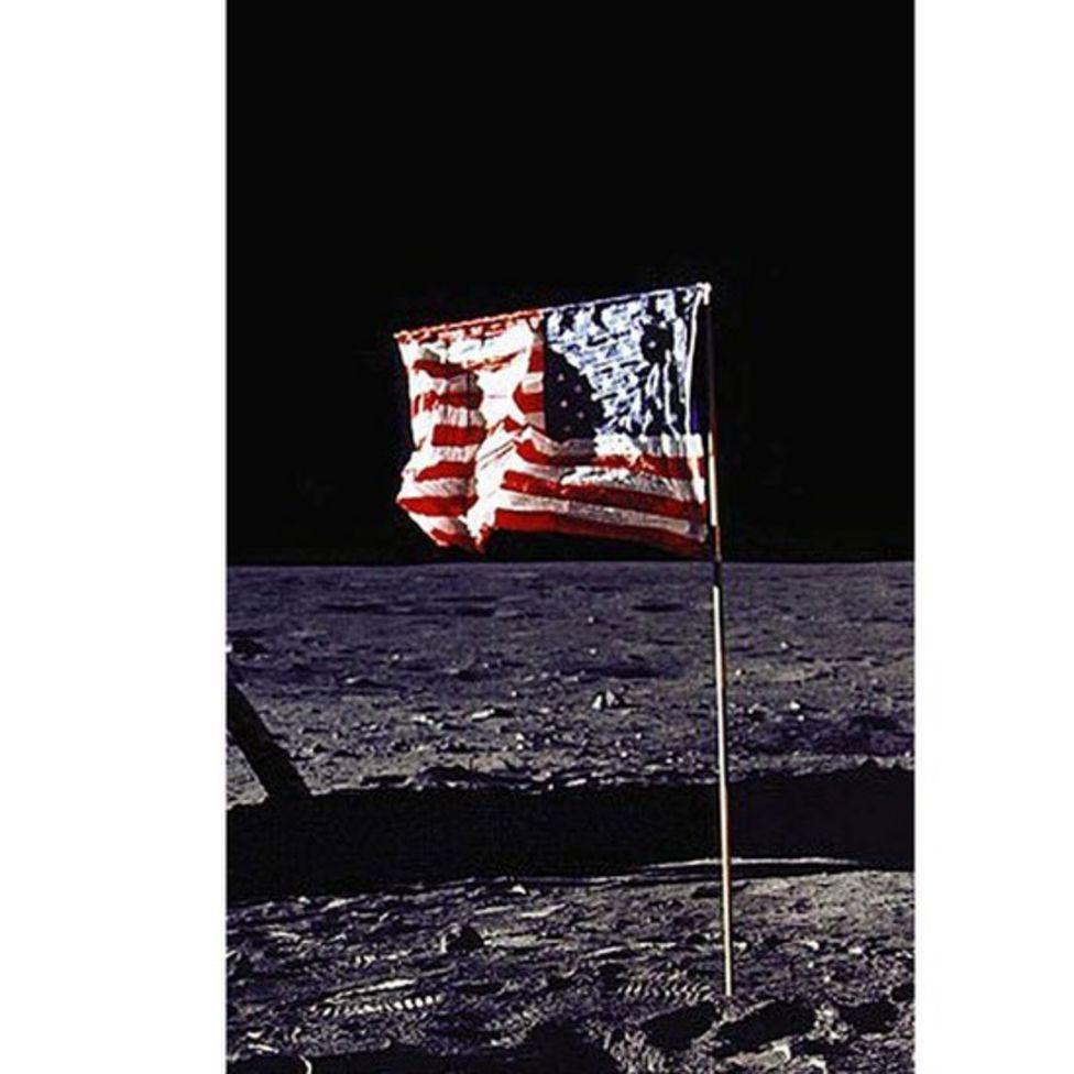 ����������