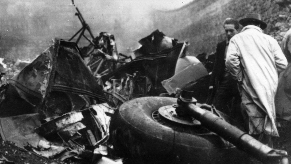 traqueteo Trascender Despertar Tragedia de Superga: el accidente de avión que acabó con el Torino ...