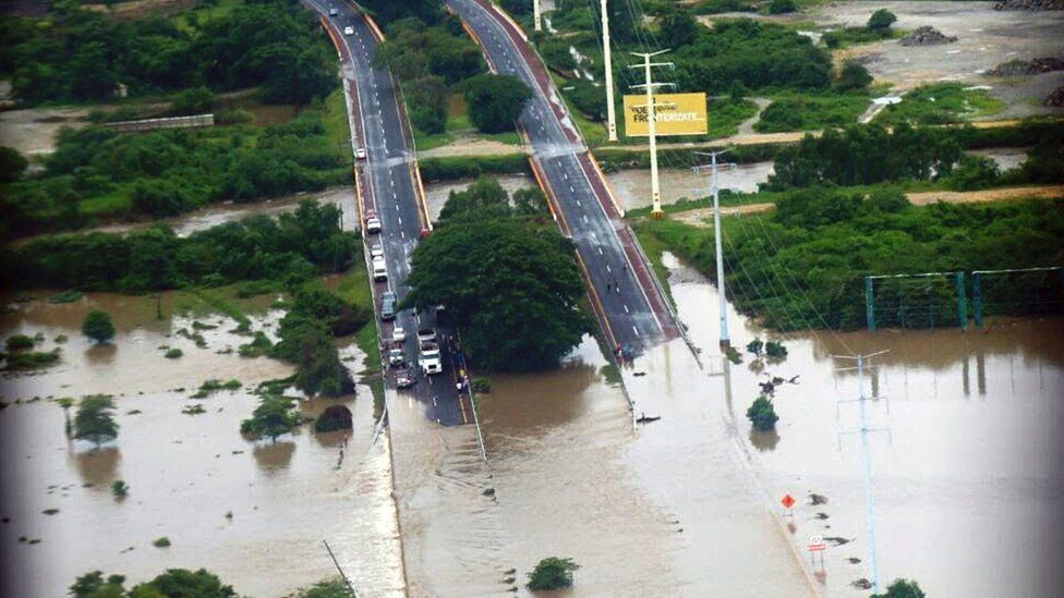 Storm Newton flooded roads in Acapulco, Guerrero state. 4 Sept 2016