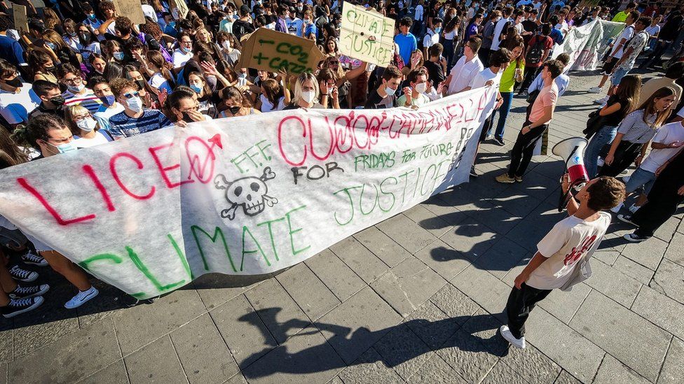 Climate protestors in Italy