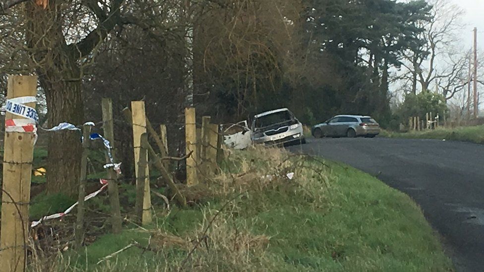 County Armagh shooting leaves man in critical condition - BBC News