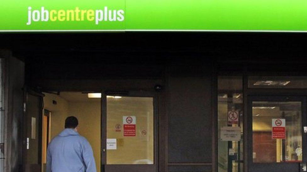 Coronavirus Nearly A Million Universal Credit Claims In Past Two Weeks c News