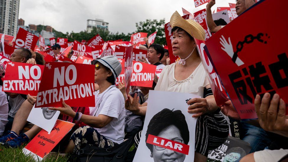 Protesters rally in Hong Kong on 9 June 2019
