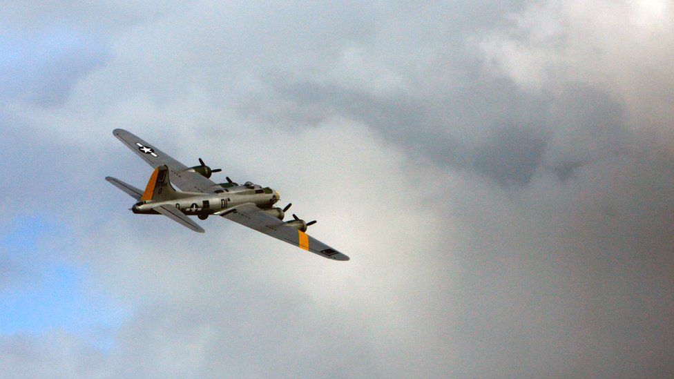 B17 Flying Fortress Liberty Belle