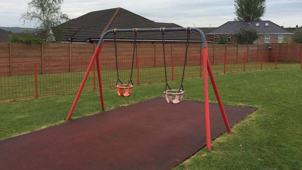 Baby swing in Bridgend