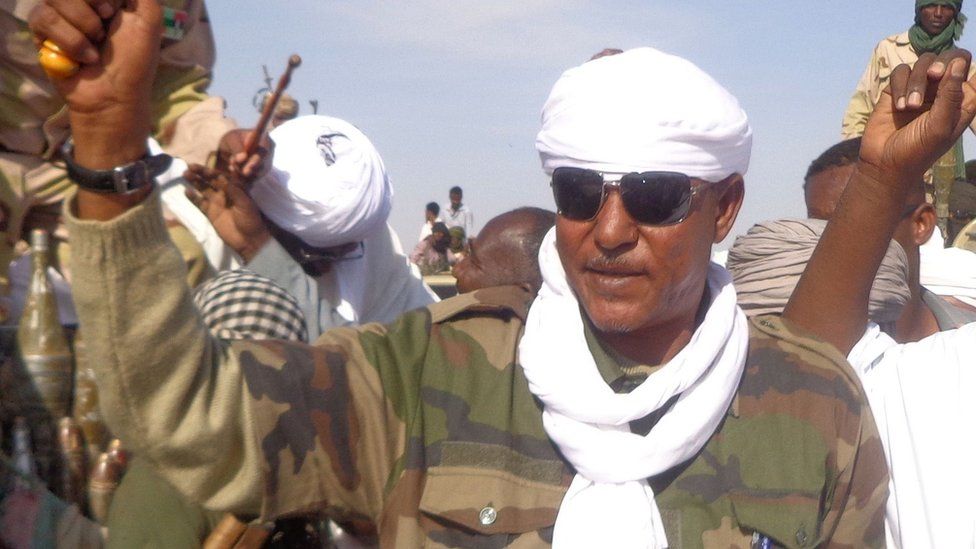 Musa Hilal saluting followers upon his arrival in Nyala, capital of South Darfur state. 7 Dec 2013