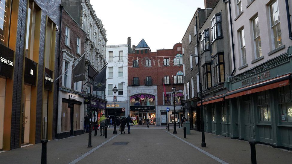 Coronavirus Ireland to reopen shops and other sectors next week BBC News