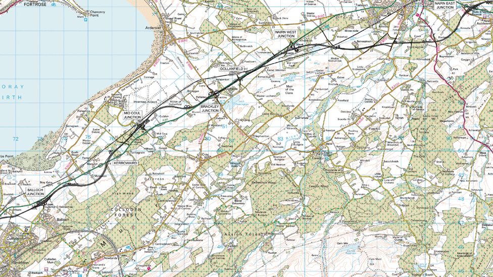 An t-slighe a chaidh a chomharrachadh airson rathad dà-fhillte eadar Inbhir Nis agus Inbhir Narann