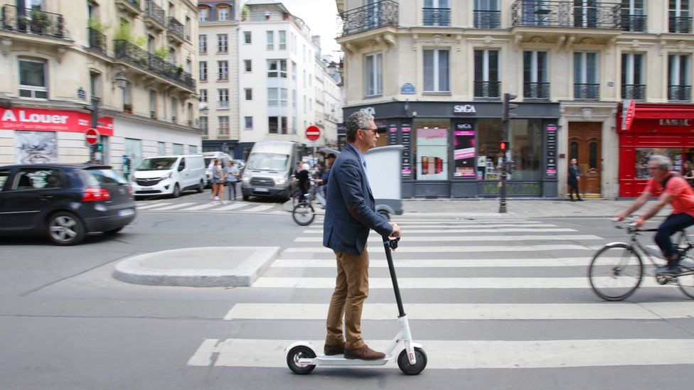 Paris Police Search For Two E Scooter Riders After Pedestrian Killed Bbc News