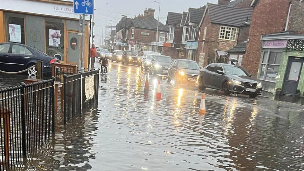 Bedford schools, roads and museums closed due to flooding BBC News