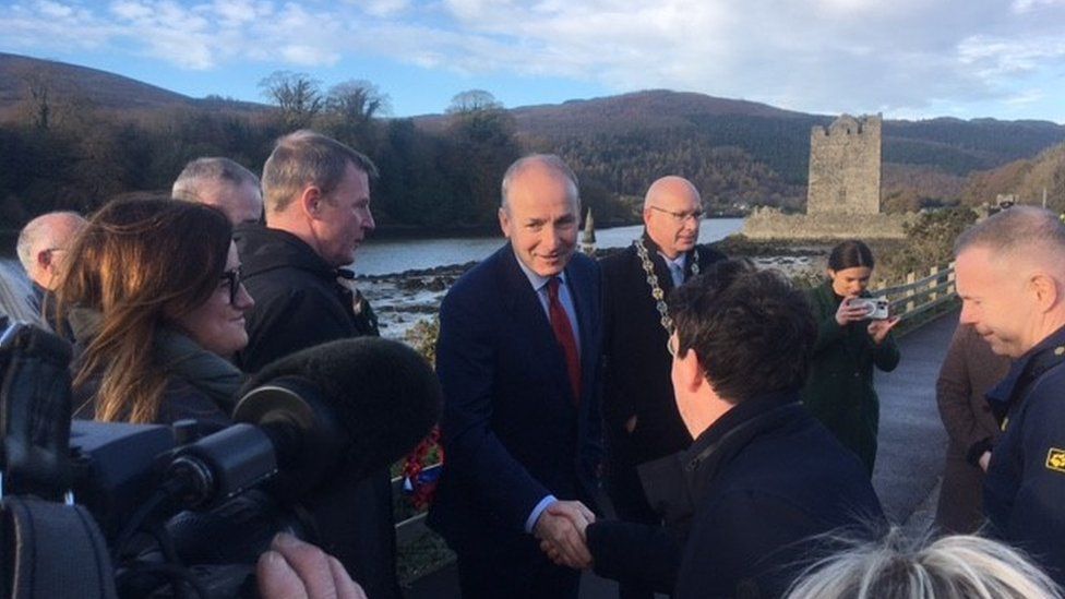 Taoiseach (премьер-министр Ирландии) Мишель Мартин на открытии моста через Узкую воду
