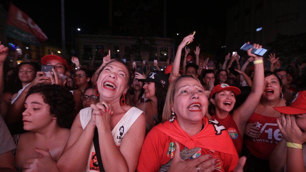 Lula supporters celebrate his victory