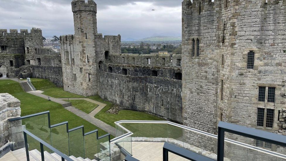 Castell 2025 caernarfon hanes