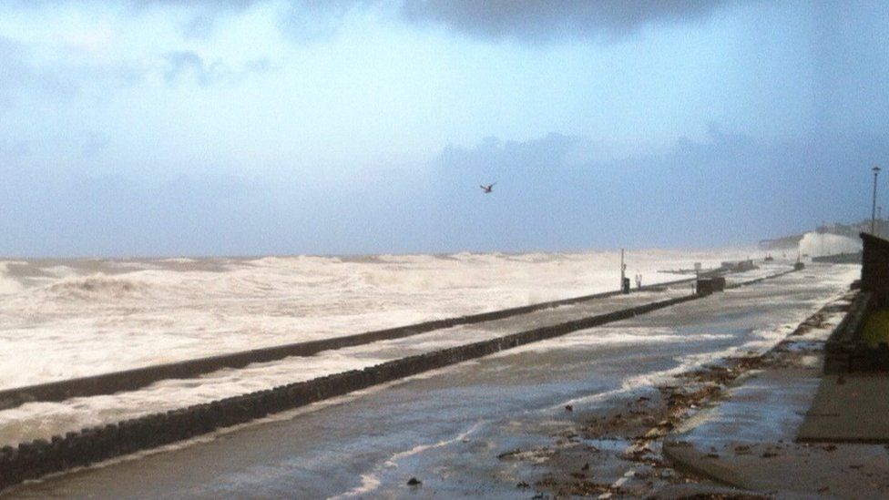 Wind in Barmouth