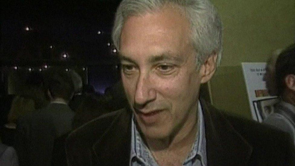 Hill Street Blues creator Steven Bochco dies aged 74 - BBC News