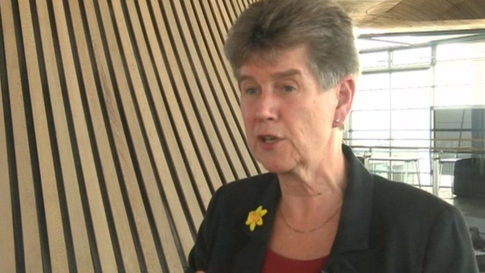 Jane Hutt