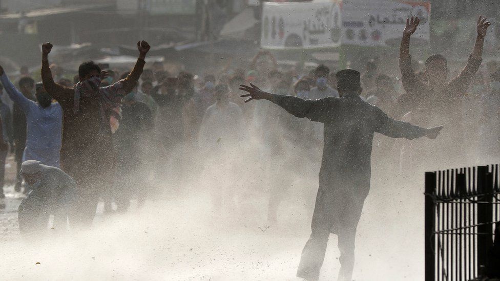 Police clash with supporters of Islamic political party Tehreek-e-Labbaik Pakistan (TLP)
