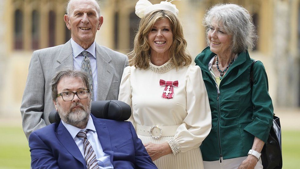 Kate Garraway, junto a sus padres y su marido Derek Draper