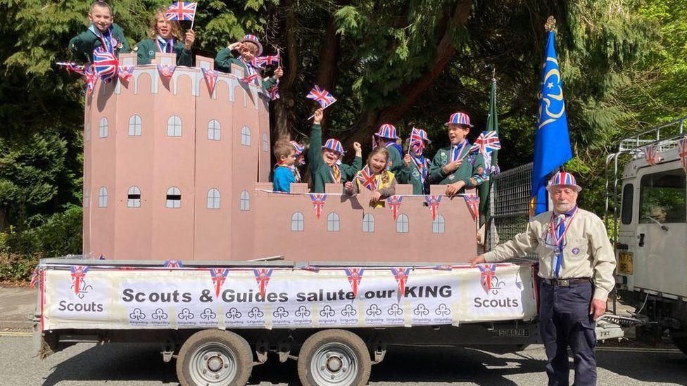 Scouts and Guides in the 2023 carnival 