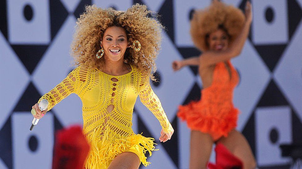 NEW YORK, NY - JULY 01: Singer Beyoncé performs on ABC's "Good Morning America" at Rumsey Playfield, Central Park on July 1, 2011 in New York City