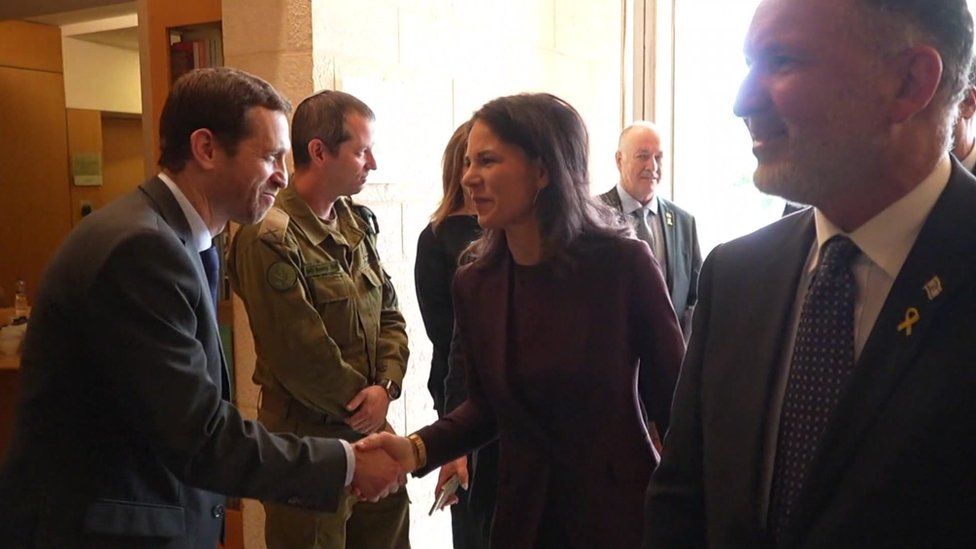 Annalena Baerbock meeting Israeli officials