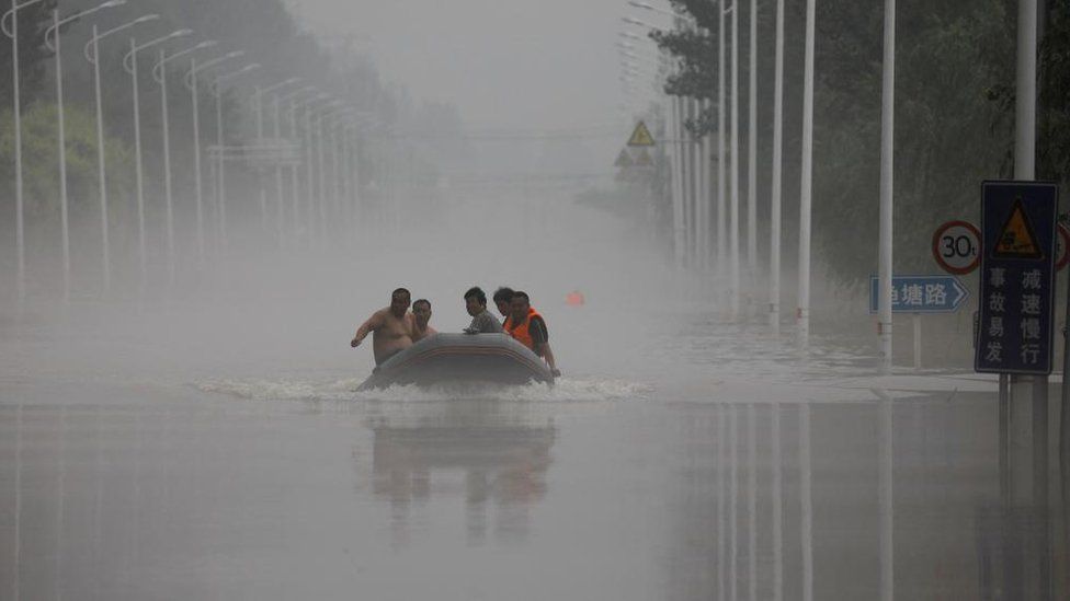Deadly floods in Zhuozhou, Hebei province