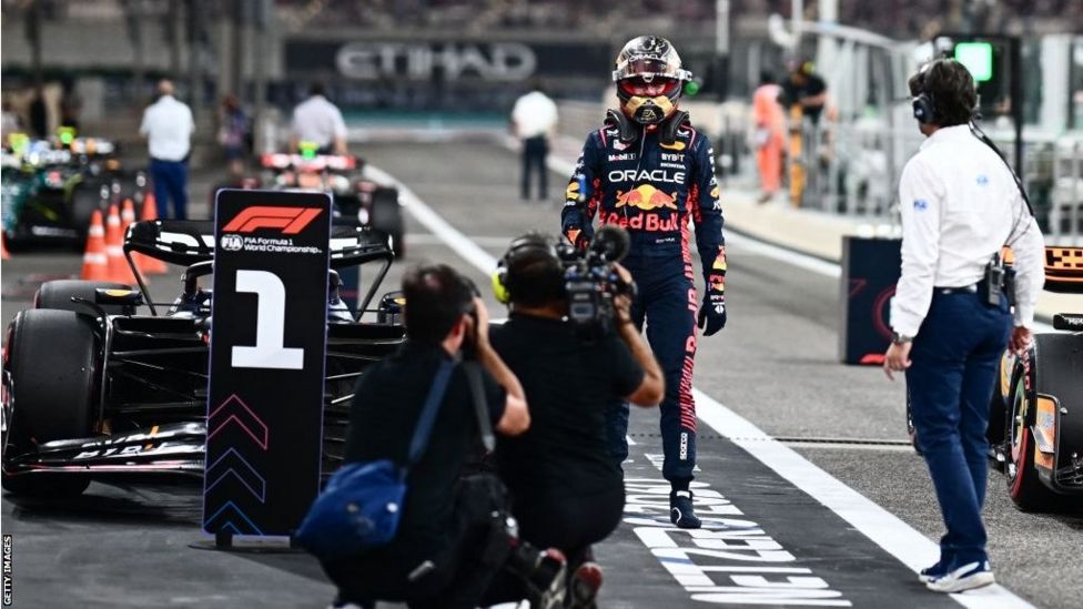 F1 Abu Dhabi Grand Prix: Max Verstappen on pole as Lewis Hamilton ...