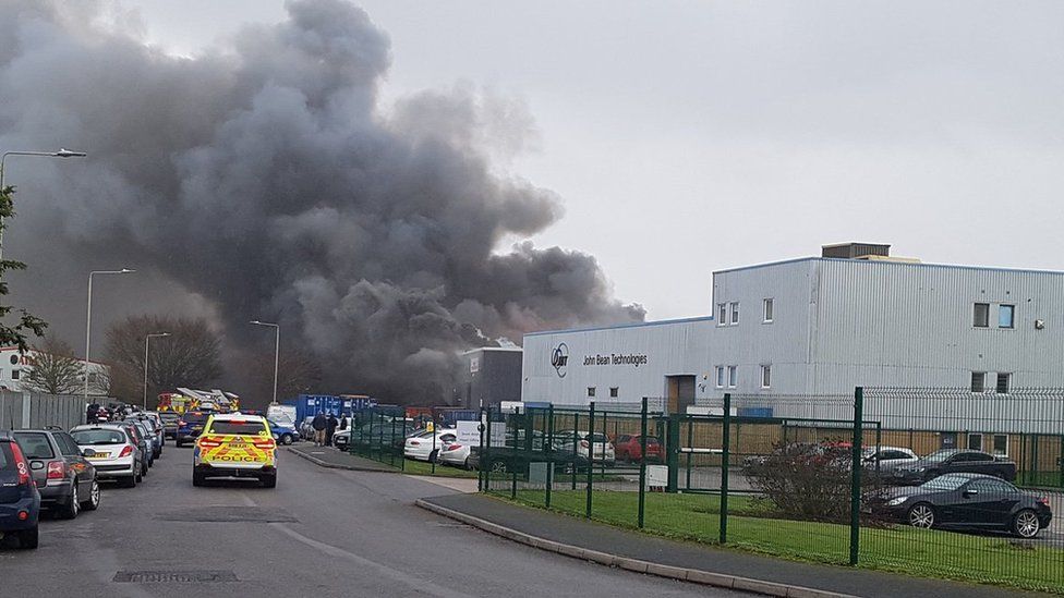 Explosions heard from large fire at Leicestershire bed factory BBC News