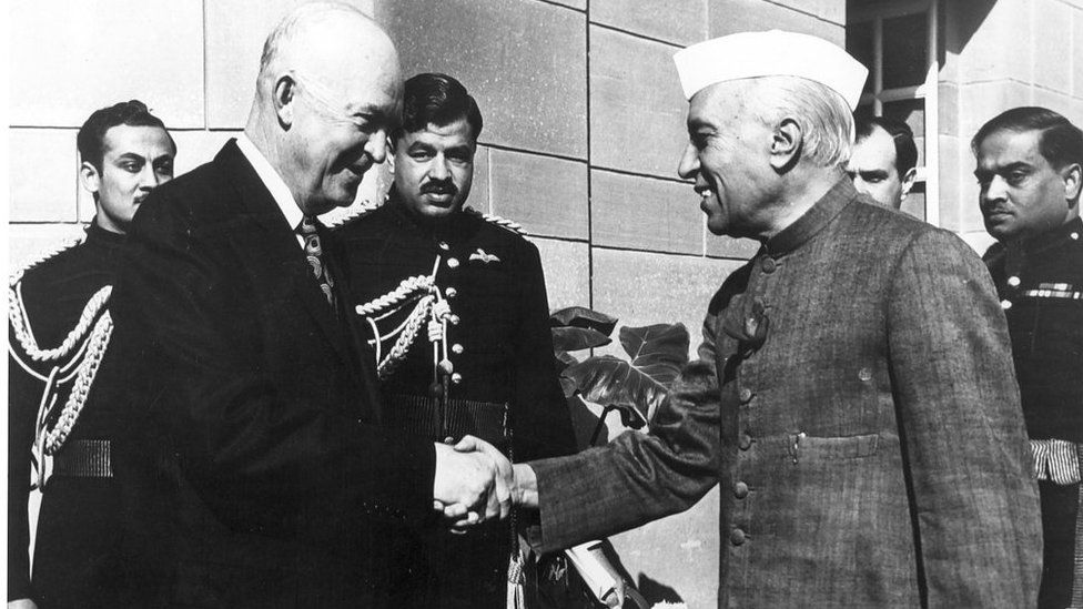 President Eisenhower (L) with Prime Minister Jawaharlal Nehru