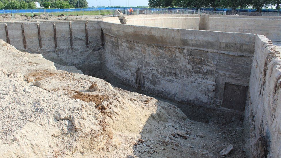 Outer walls of the Harwell catapult