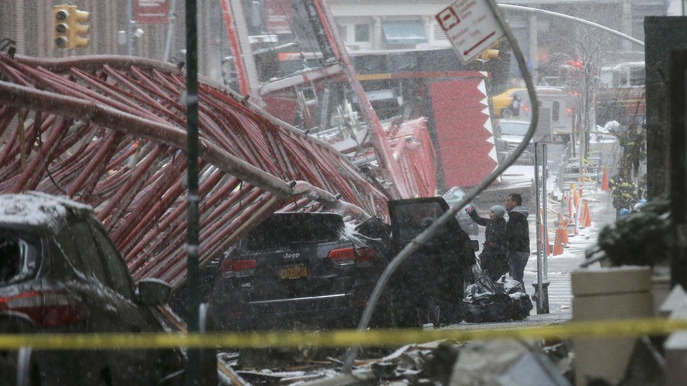 New York crane collapse kills at least one person BBC News
