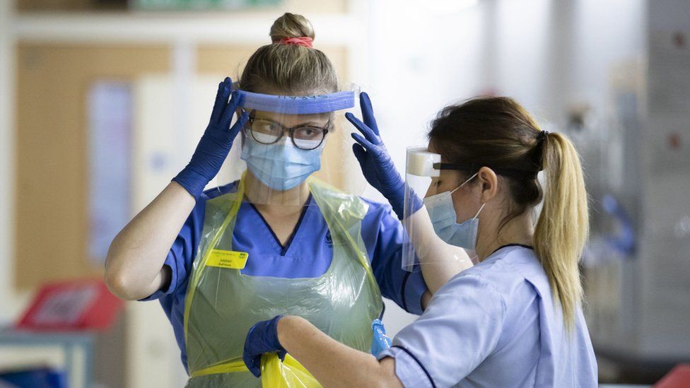 Nurses in PPE