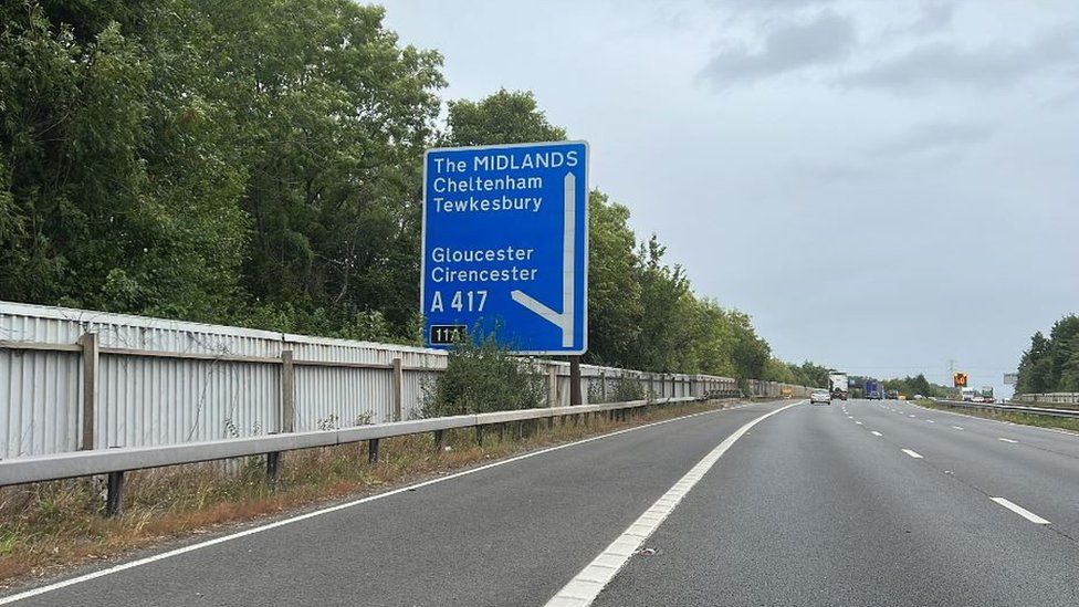 Drivers warned of delays over M5 bridge repairs BBC News