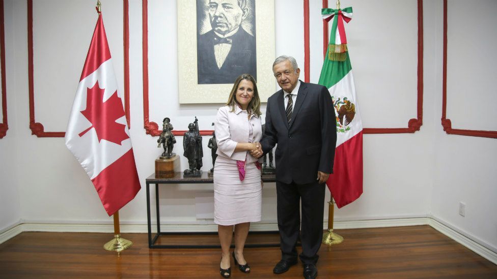 El virtual presidente electo se reunió con la canciller de Canadá, Crystia Freeland.