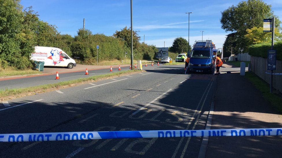 Pedestrian dies after being hit by van in Gloucester - BBC News