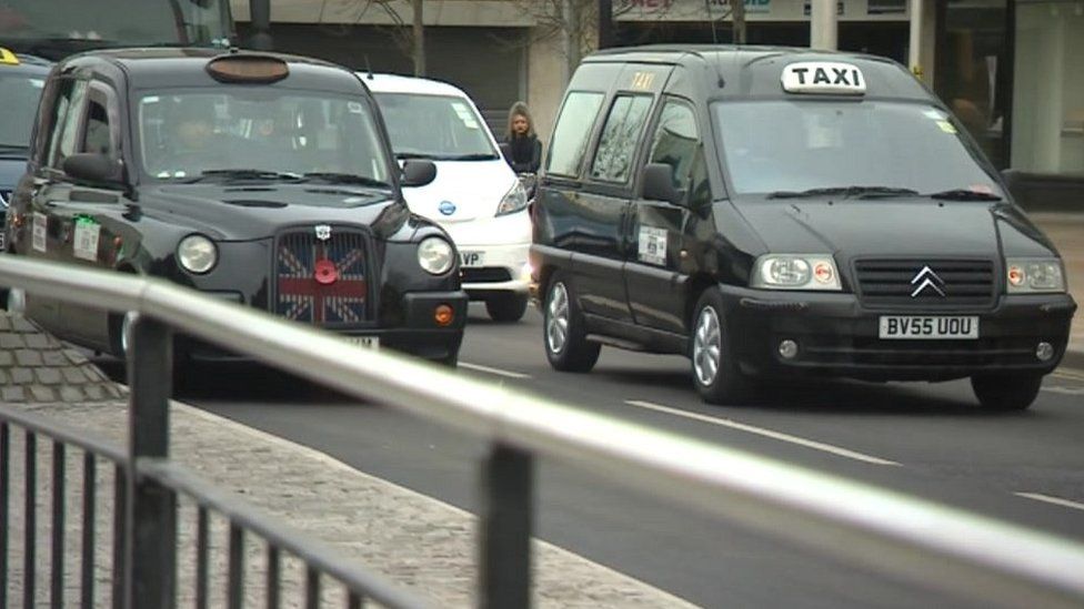 Taxis in Hull city centre
