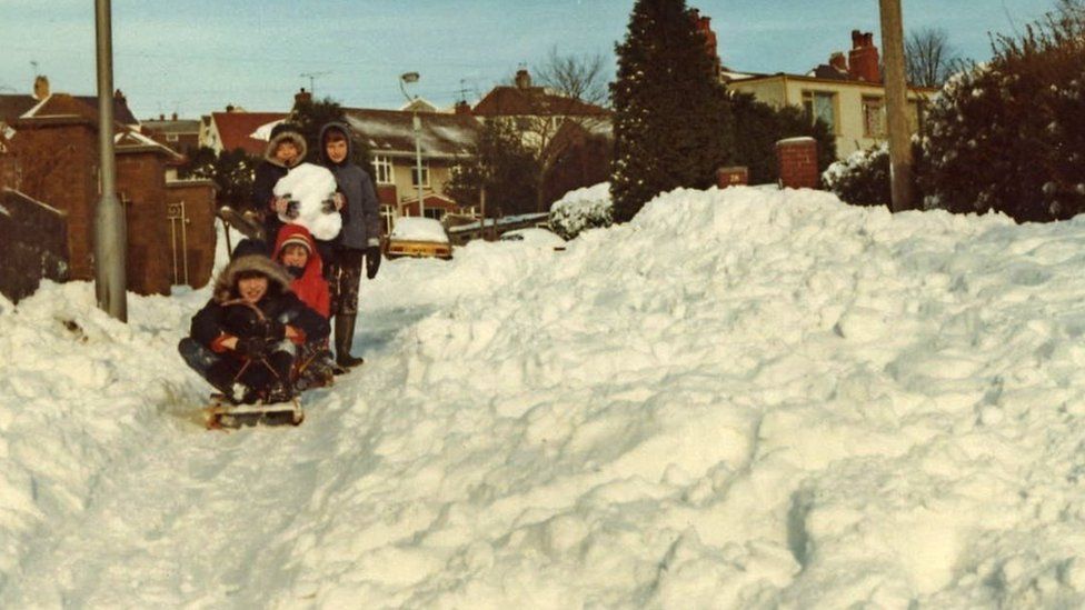 Snow in Swansea in 1981
