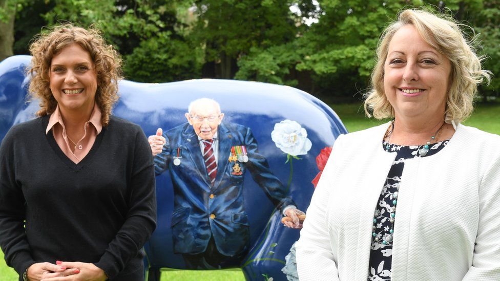 Hannah Ingram-Moore and Liz Searle with Capt Sir Tom Moore elephant