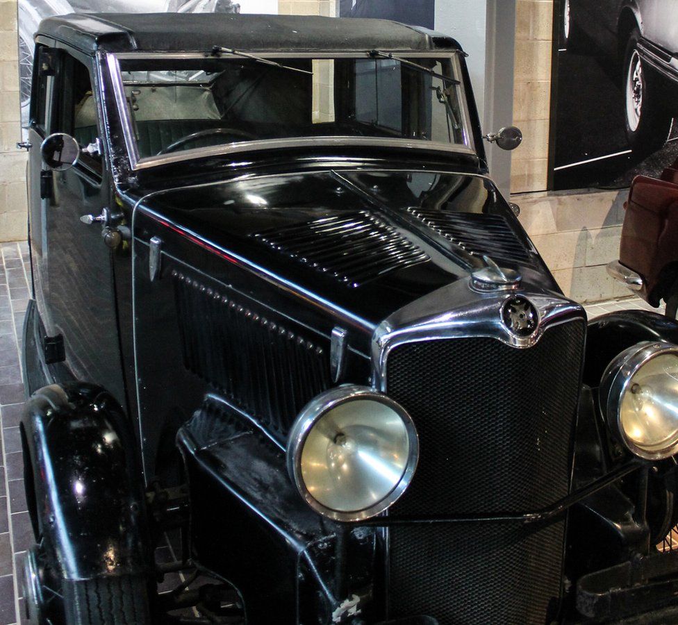 National Motor Museum's £100k road safety exhibition - BBC News