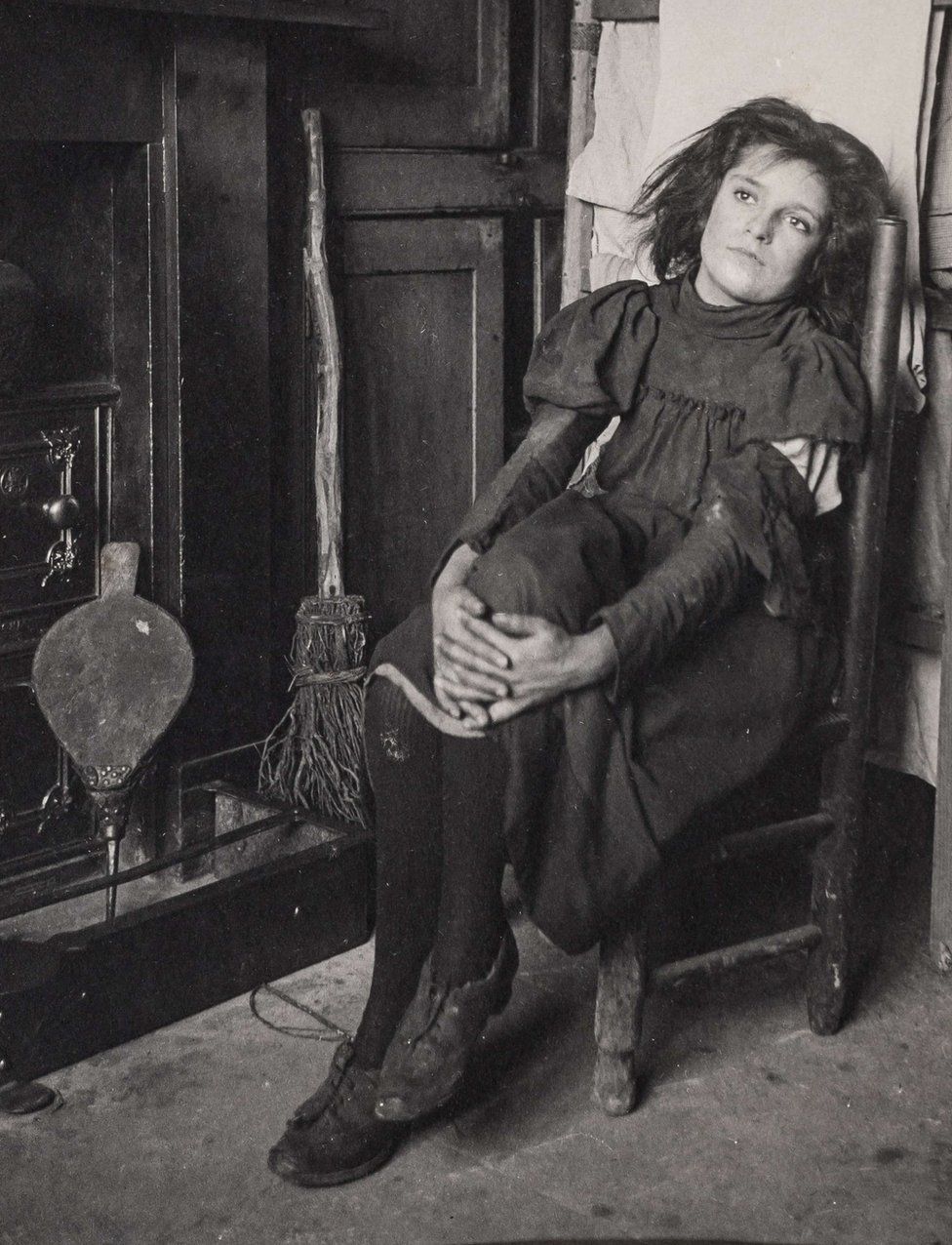 Portrait of woman in Dorset taken before 1914