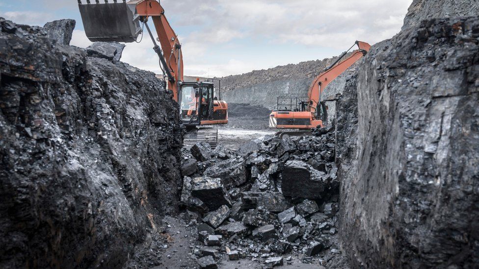 Machines in a colliery