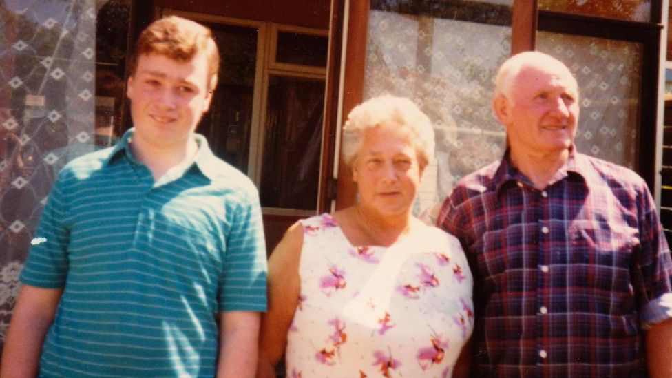 Lee Stay and his parents in 1984
