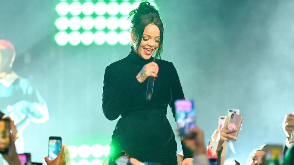 Rihanna performing