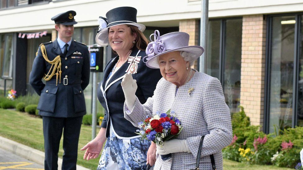 Helen Nellis with The Queen