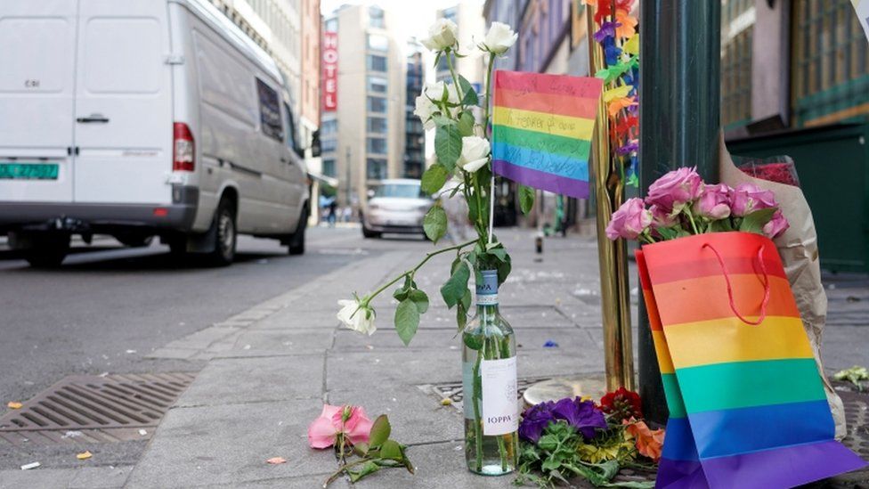Rainbow and flowers placed as a tribute in Oslo. Photo: 25 June 2022