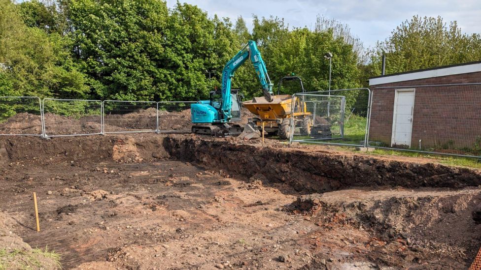 Carlisle Roman archaeological dig seeks volunteers - BBC News