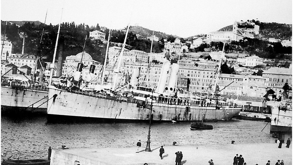 The steamship Princess Irene in the harbour at Genoa, Italy in January 1904. The ship sailed for New York on January 7, 1904 carrying Smithsonian Regent Alexander Graham Bell and his wife Mabel and James Smithson's remains.