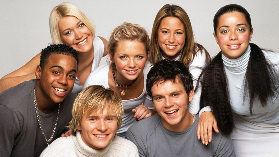 S Club 7 circa 2000