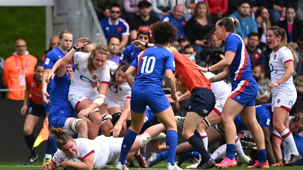 Women's Six Nations: England Beat France To Win Grand Slam - BBC Newsround